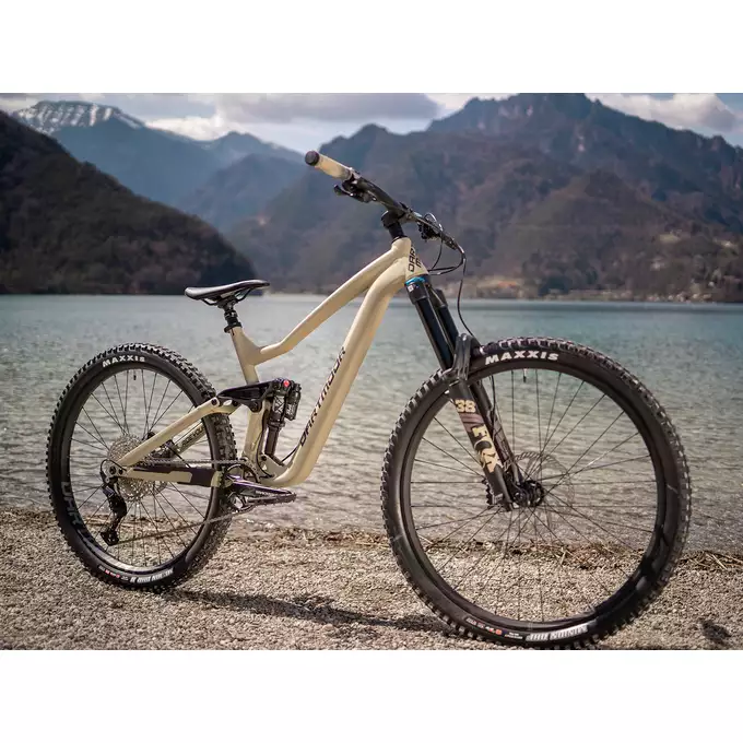 Rower DARTMOOR Thunderbird Superenduro Pro Sklep rowerowy GoRide